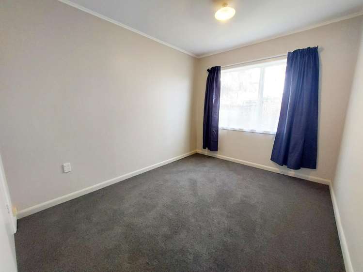 23 Queens Avenue 1067_9