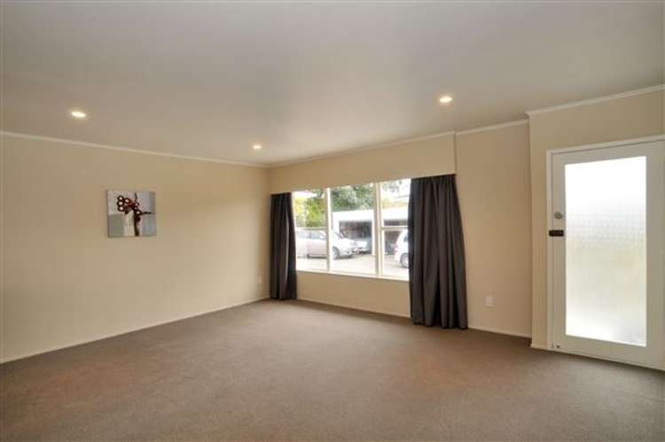 2/21 Thornton Road Milford_5