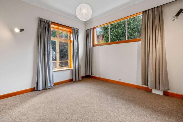 32 City Road Roslyn_17