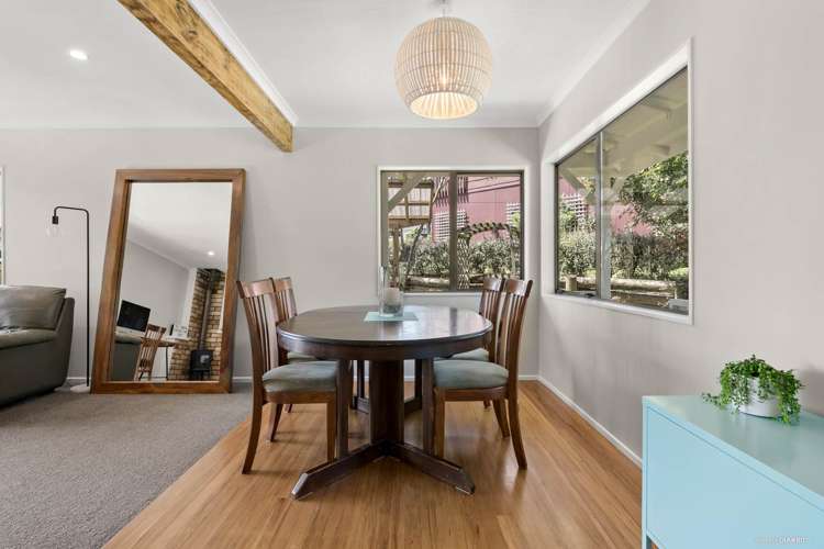 5 Lucy Foster Lane Red Beach_8