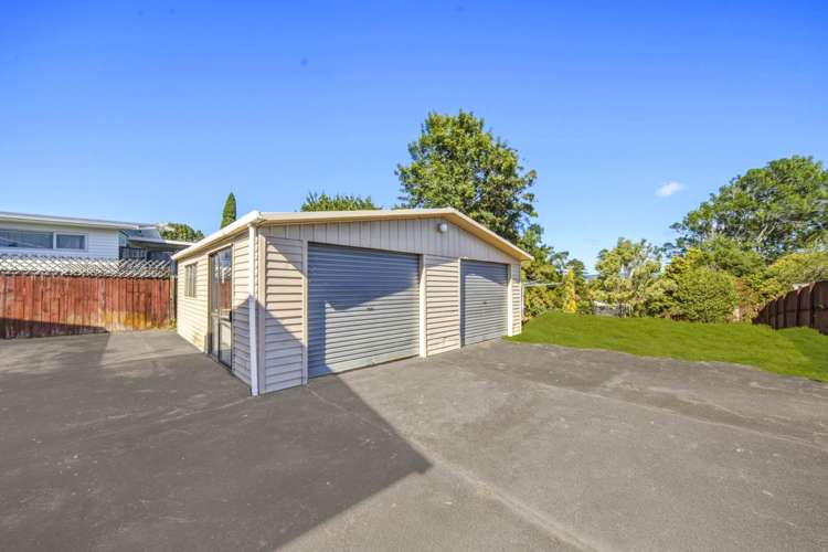 100 Edmonton Road Henderson_10