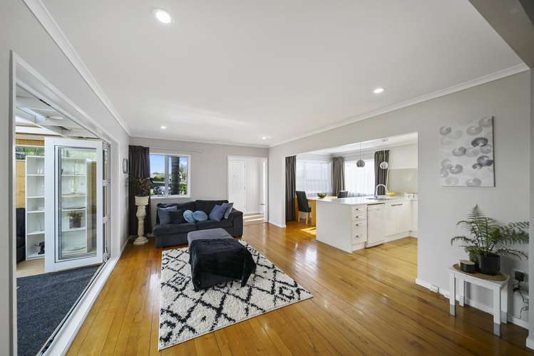 12 Raewyn Place Pakuranga_6
