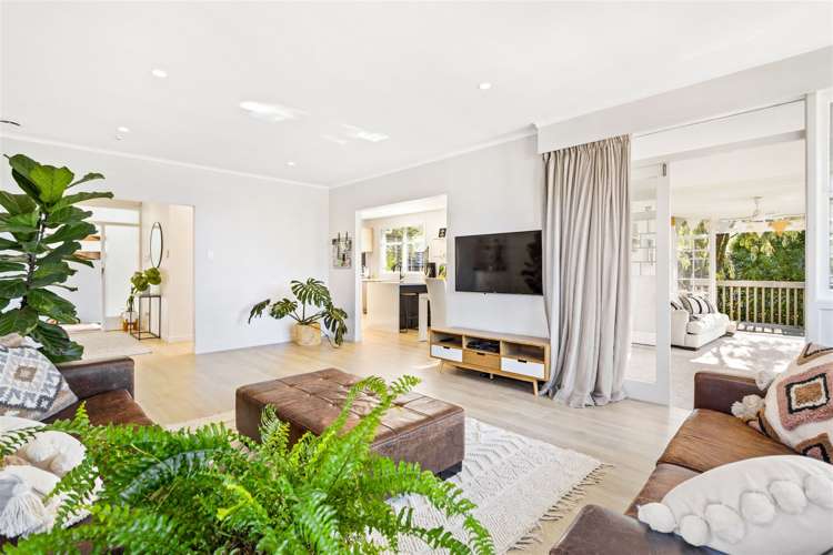 33 Spinnaker Drive Te Atatu Peninsula_7