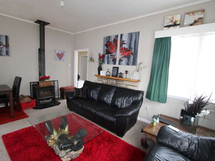 18 Huia Street Pahiatua_5