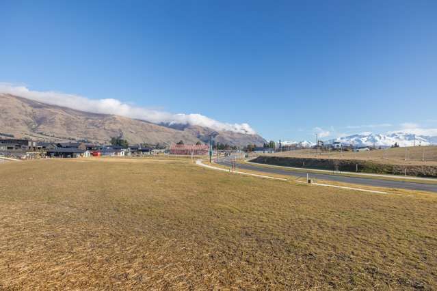 8 Simpson Crescent Wanaka_2