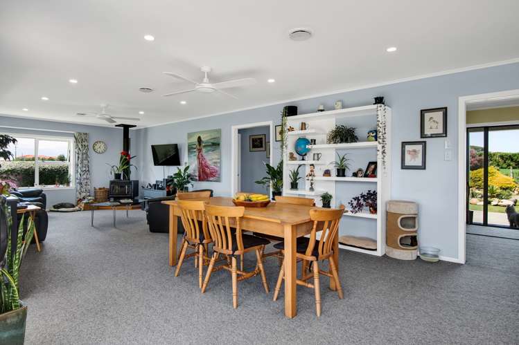 3624 Eltham Road Opunake_18