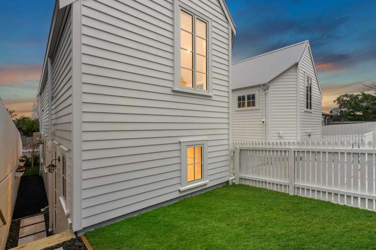 240A Rangatira Road Beach Haven_23