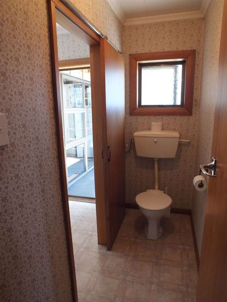 48 Main Street Reefton_17