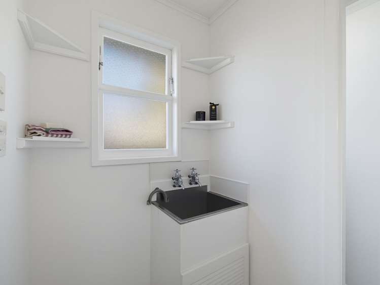 2/89 Nelson Crescent Napier South_12