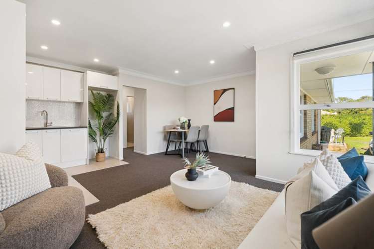 2/22 Kensington Avenue Mt Eden_1