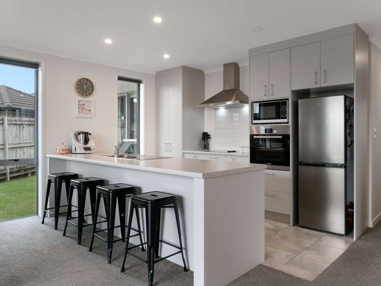 10 Sable Lane Pyes Pa_16