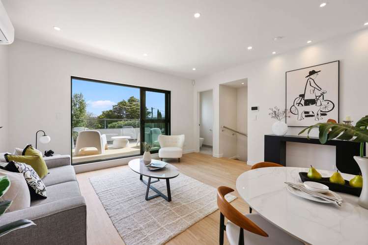 10-17/4 Springbank Lane Te Atatu Peninsula_9