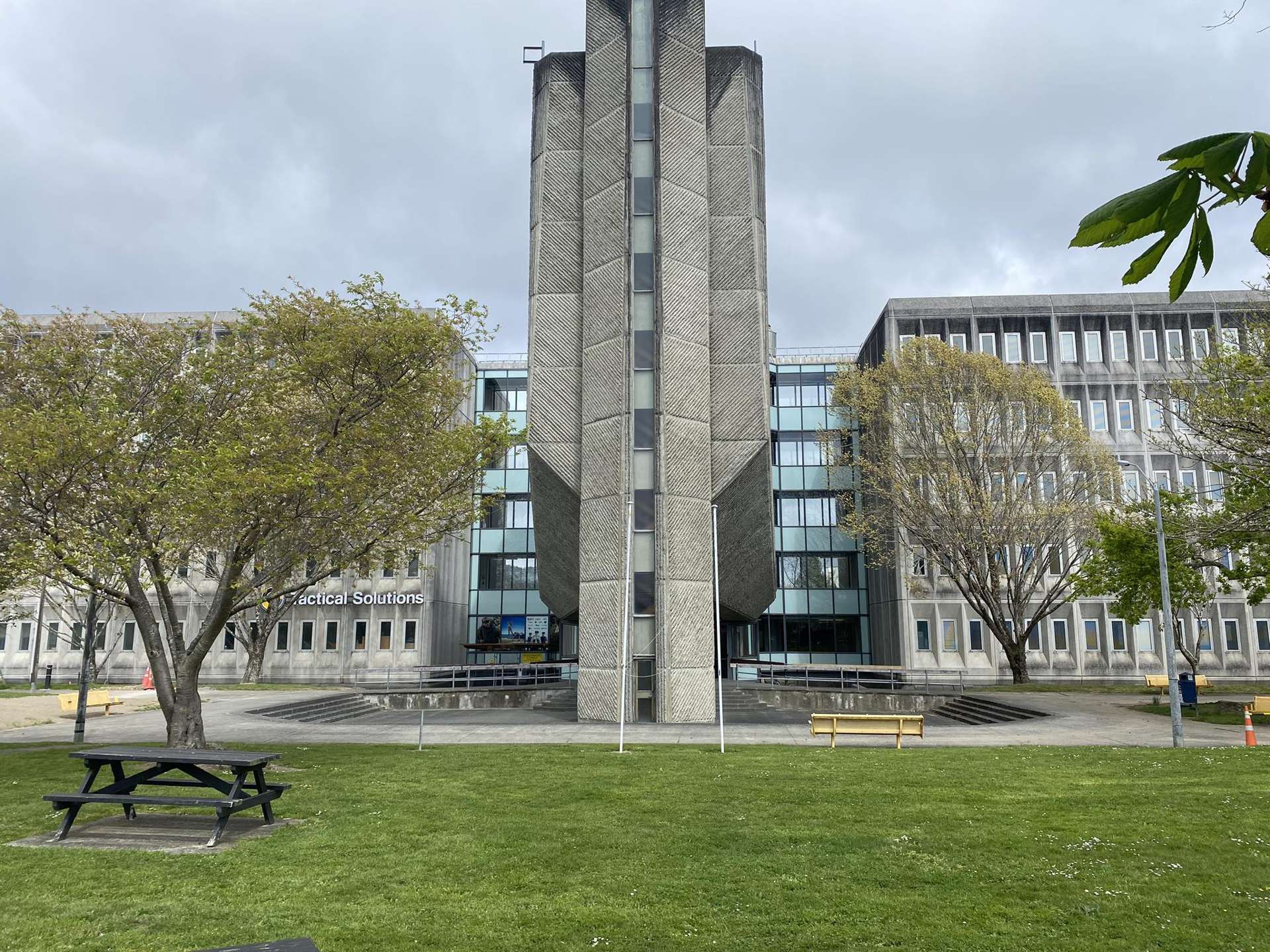 B Block/30 Somme Road Trentham_0