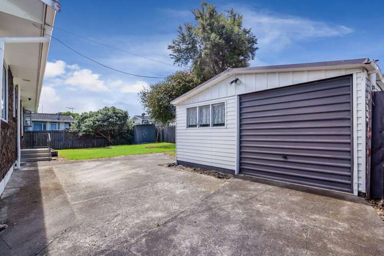 14 Burbank Avenue Manurewa_18
