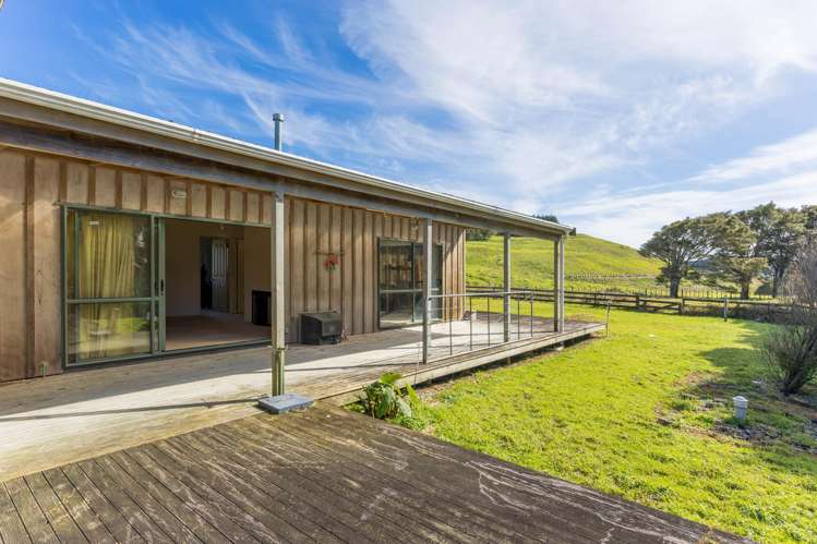 110 Whakapirau Road Maungaturoto_13