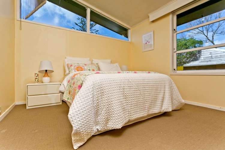 235 Lake Road Northcote_15