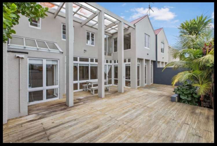 3/19 Waiatarua Road Remuera_5