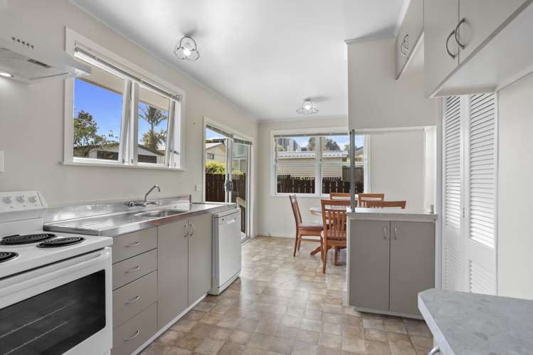 23 Dellwood Avenue Henderson_9