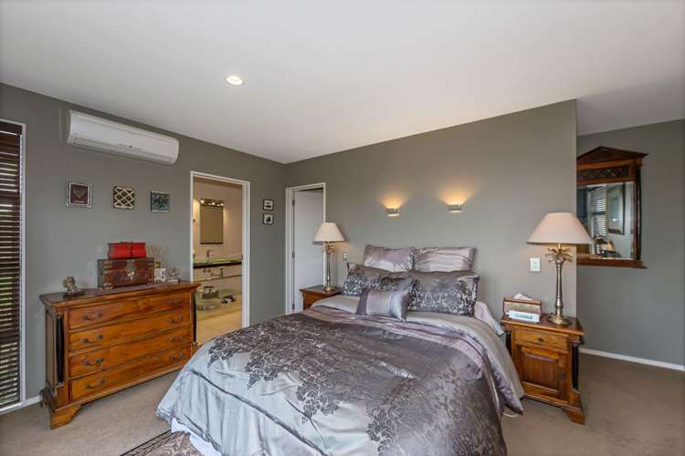 133 Alec Craig Way Gulf Harbour_9