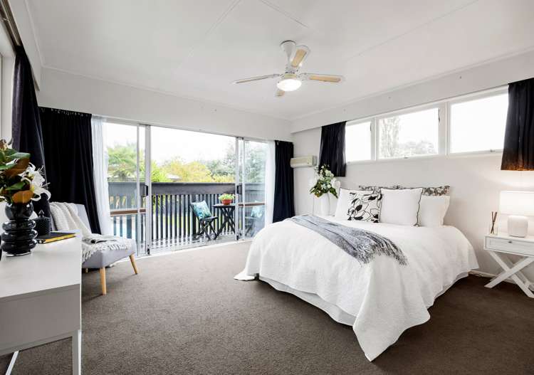 9 Morrison Crescent Glenview_12