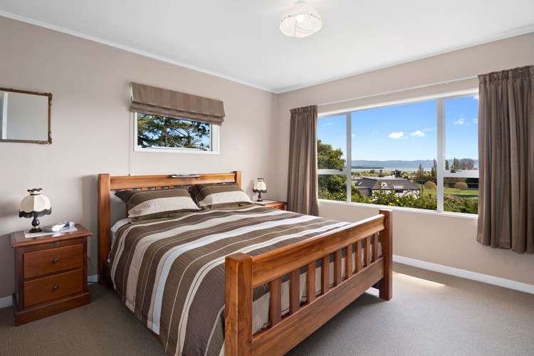 195 The Ridgeway Stoke_13