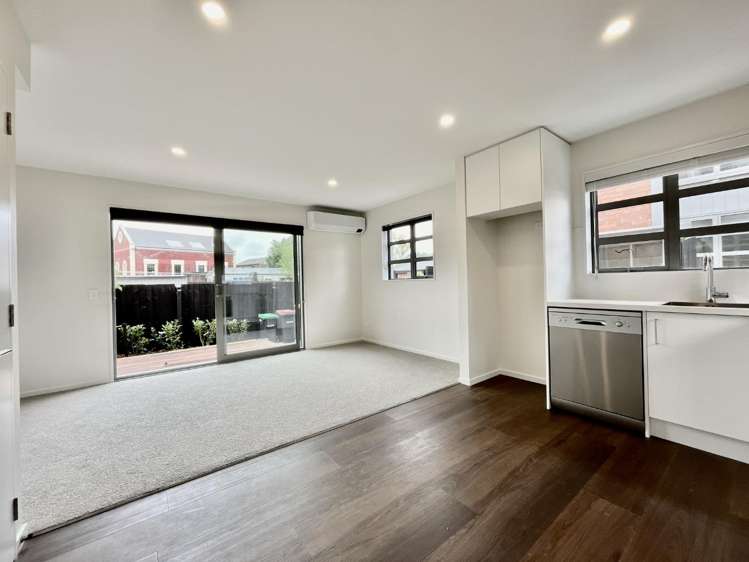 8/94 Mathesons Road Phillipstown_2