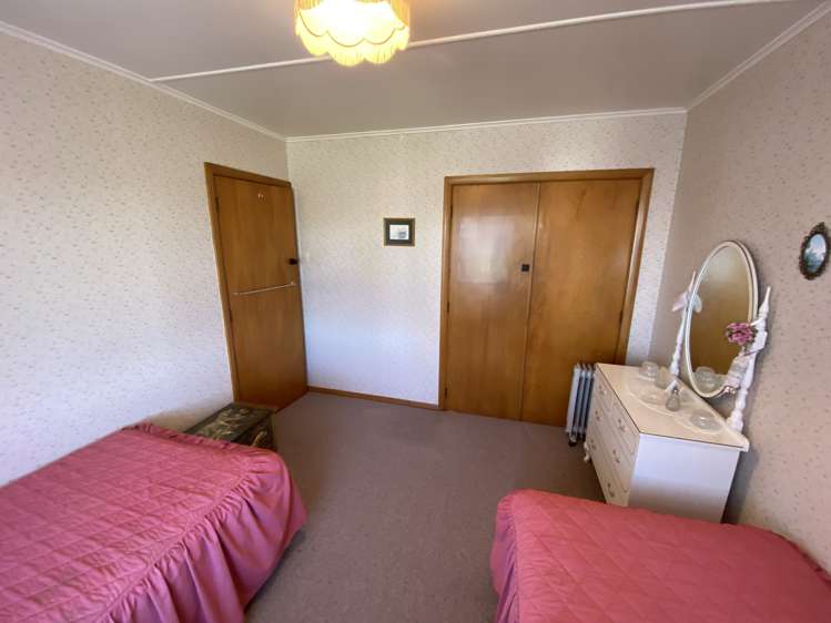 11 Knowles Crescent Ranfurly_14