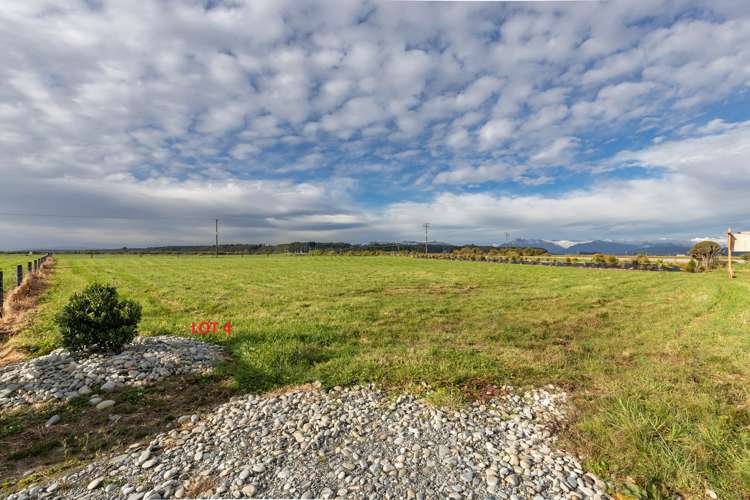 2-6/2-6/52 Greyhound Road Hokitika_9