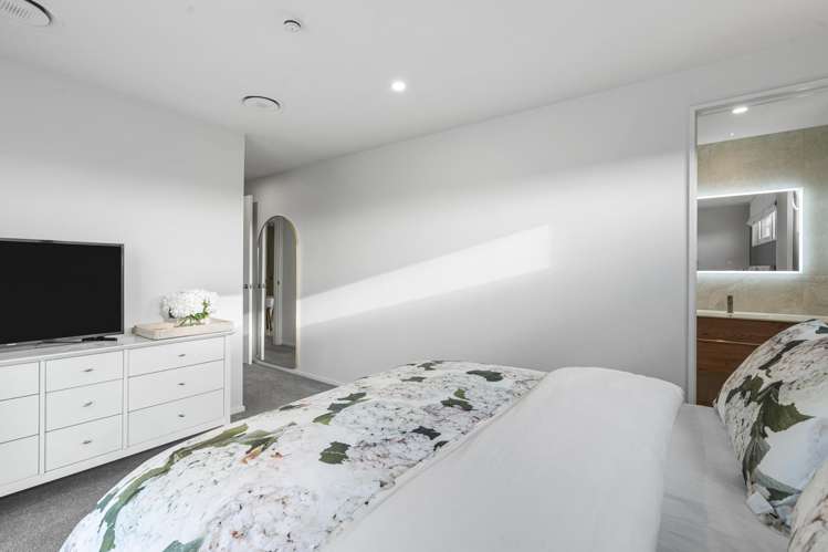 12 Perehia Mews Marshland_20