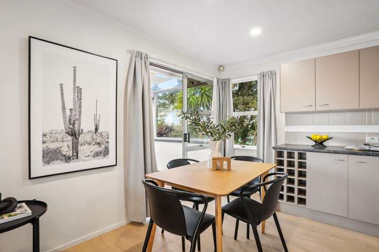 16 Roick Parade Glen Eden_8
