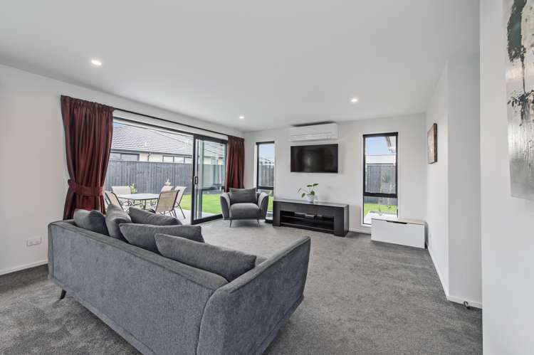 23 Whitehorn Drive Lincoln_9