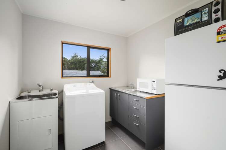 31 Whakaipo Avenue Taupo_16