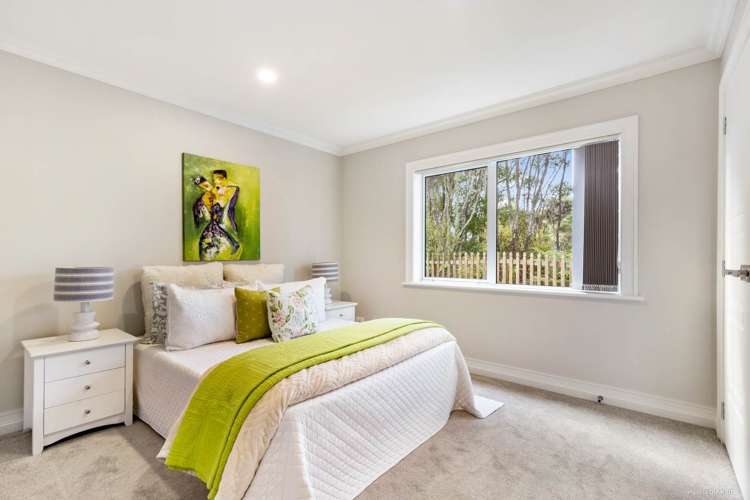 50 Blacks Road Greenhithe_14