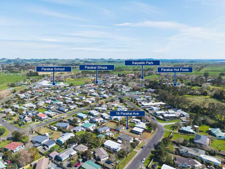 16 Parakai Avenue Parakai_14