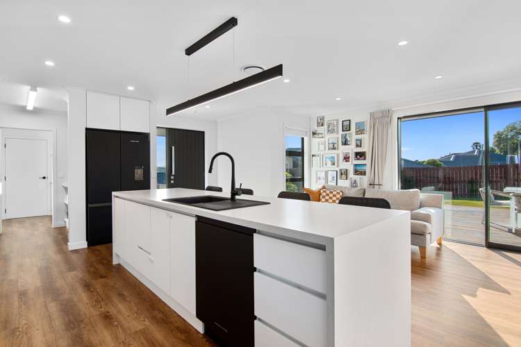 58 Katania Heights Brightwater_6