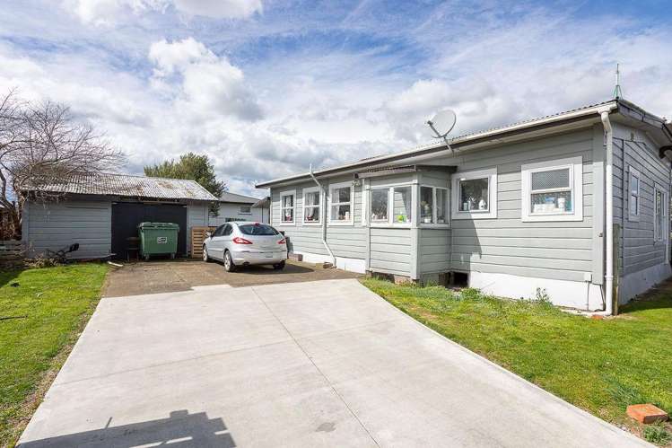 13 Waterloo Street Dannevirke_16