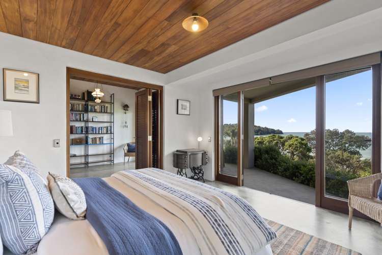 165 Ocean View Road Oneroa_22