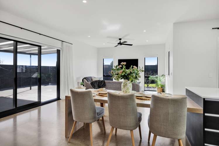 5 Aheahea Way Hurworth_9