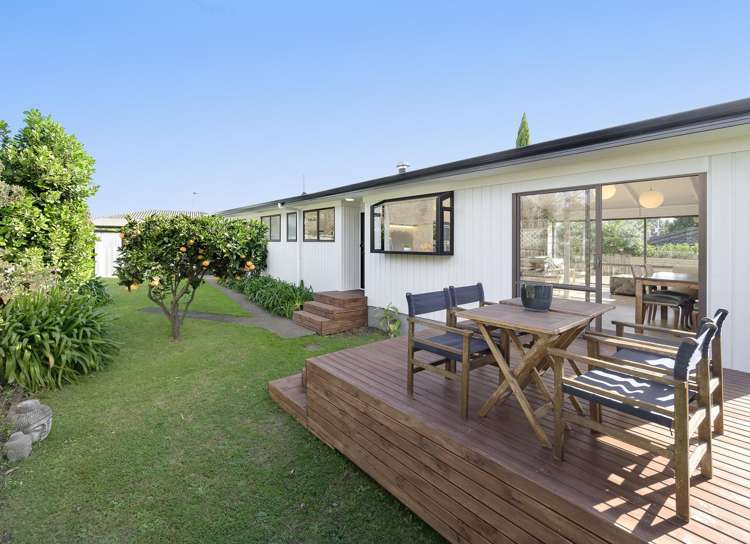 238 Levers Road Matua_10