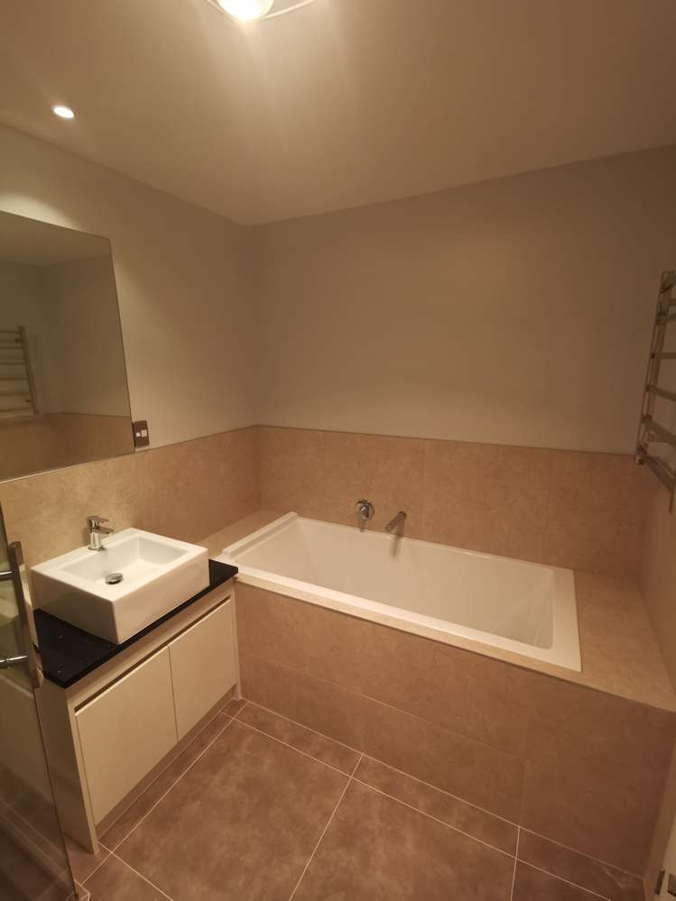 64 Bordeaux Parade Te Atatu South_11