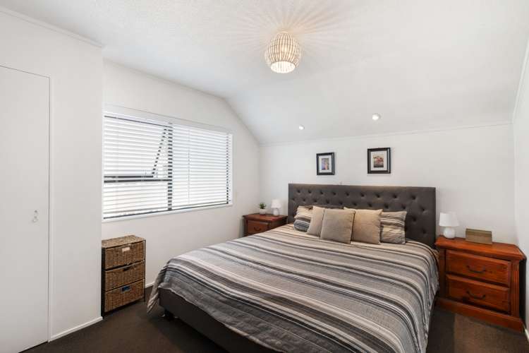 5/17 Akoranga Drive Northcote_10