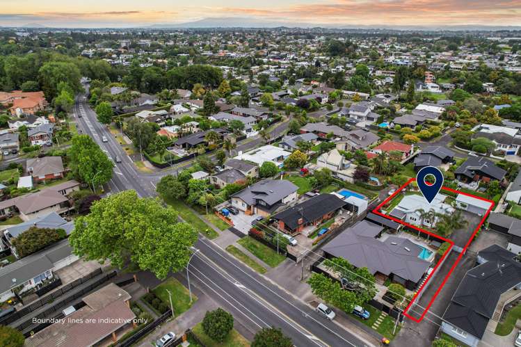 741 River Road Chartwell_29