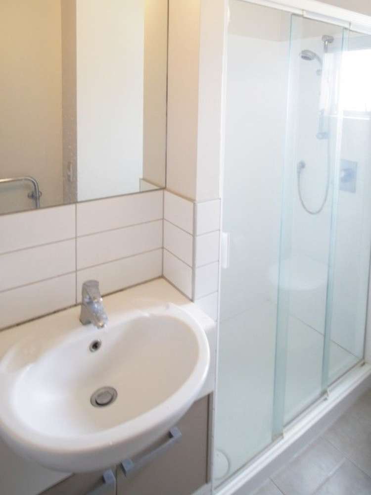 4h/208 Hobson Street Auckland Central_7