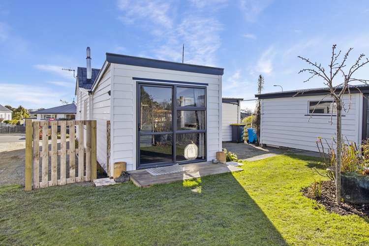 24 Babington Street Parkside_13