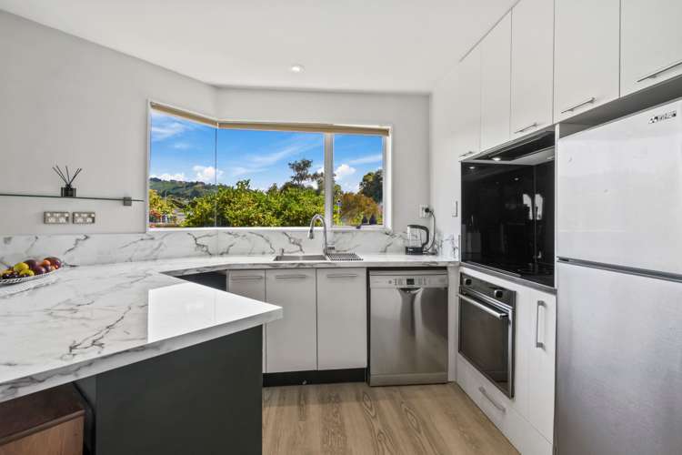 1/38 Kings Crescent Lower Hutt_1