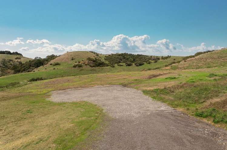 1618 Ararimu Road Hunua_9