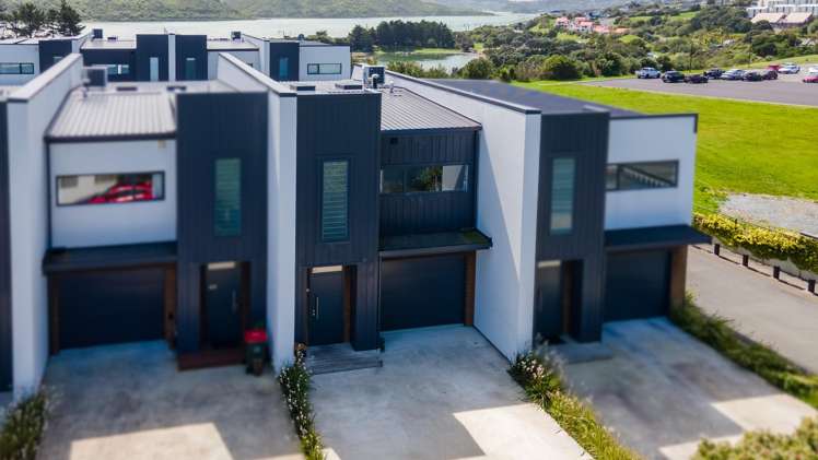 63b Whitford Brown Avenue Papakowhai_24