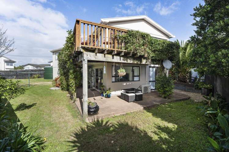 820 Whangaparaoa Road Manly_10