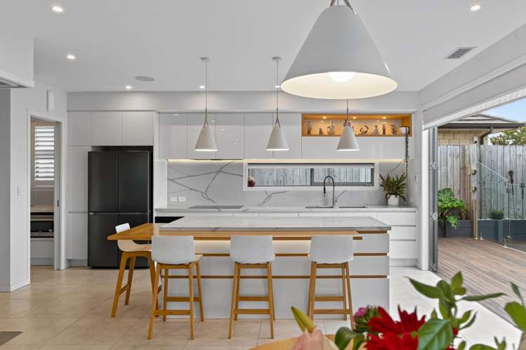 64 Sandhurst Drive Papamoa Beach_1