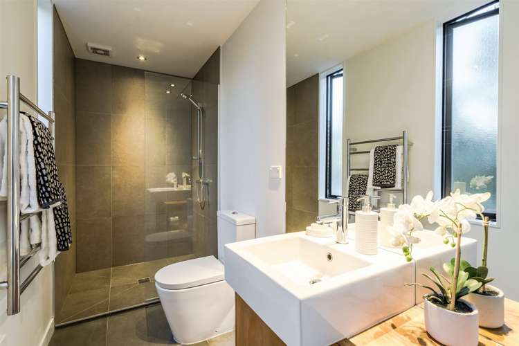 1/48 Colonial Road Birkenhead_11